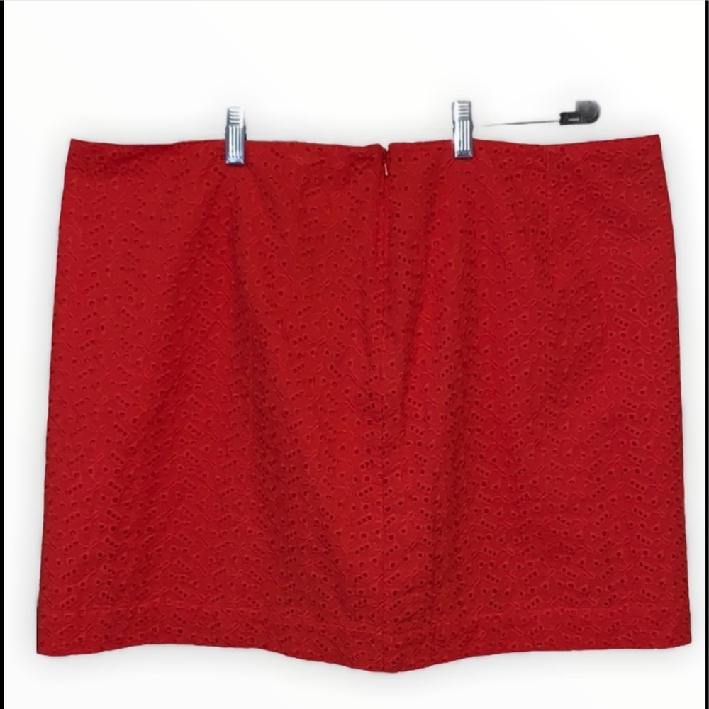NWT L .L. Bean Eyelet Camden Skirt